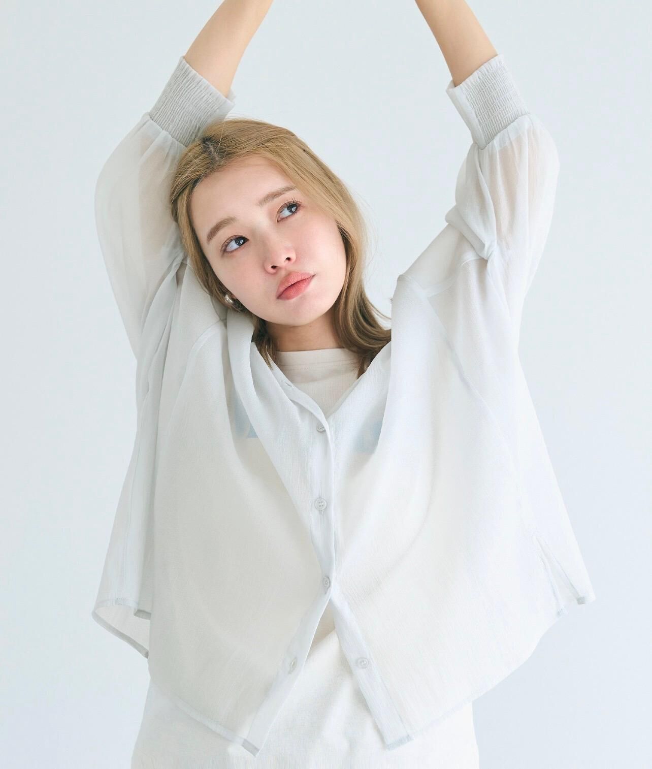 【預購】JN100805 coca 薄紗透膚襯衫