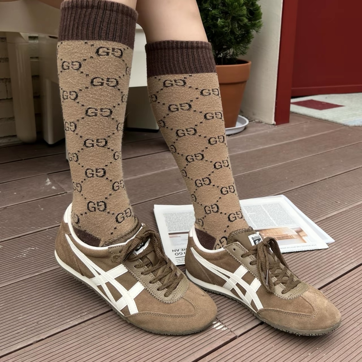 ONITSUKA TIGER 摩卡棕 MACHU RACER 美拉德 鬼塚虎 休閒薄底 男女同款 1183C535-200