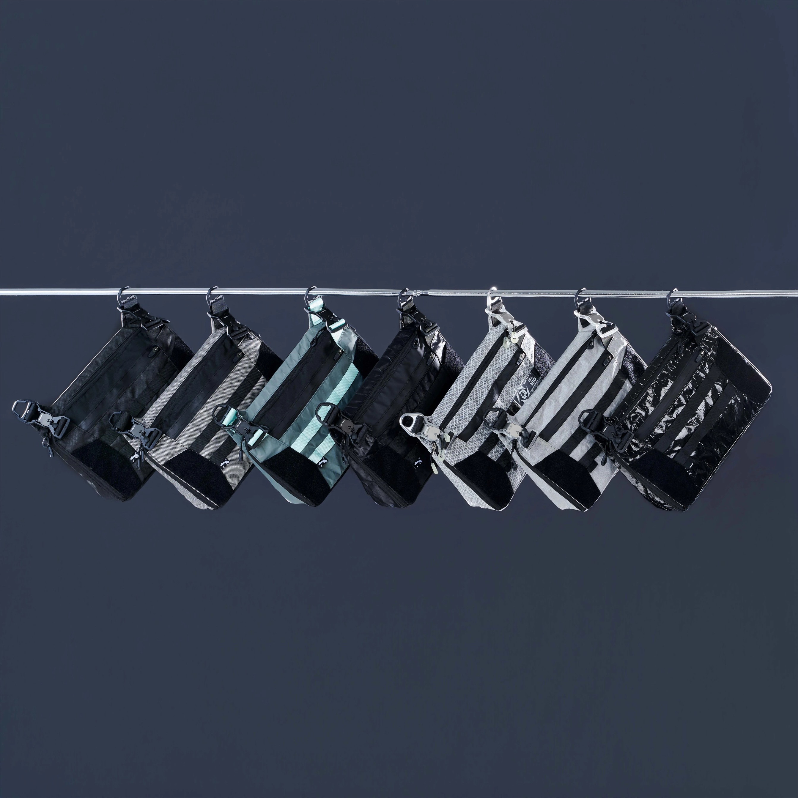 【超頻漫遊】L-04A「渦流2.0」快開斜背包郵差包電腦IPAD防水書包