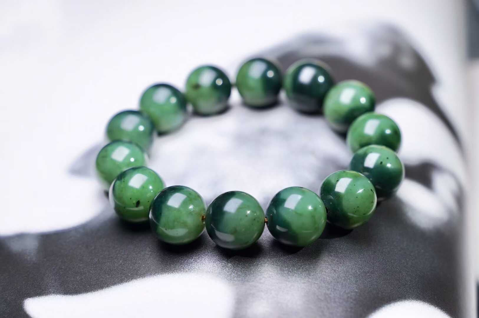 924732 稀有和田玉帶藍雙色碧玉籽料手串 (16mm直徑)