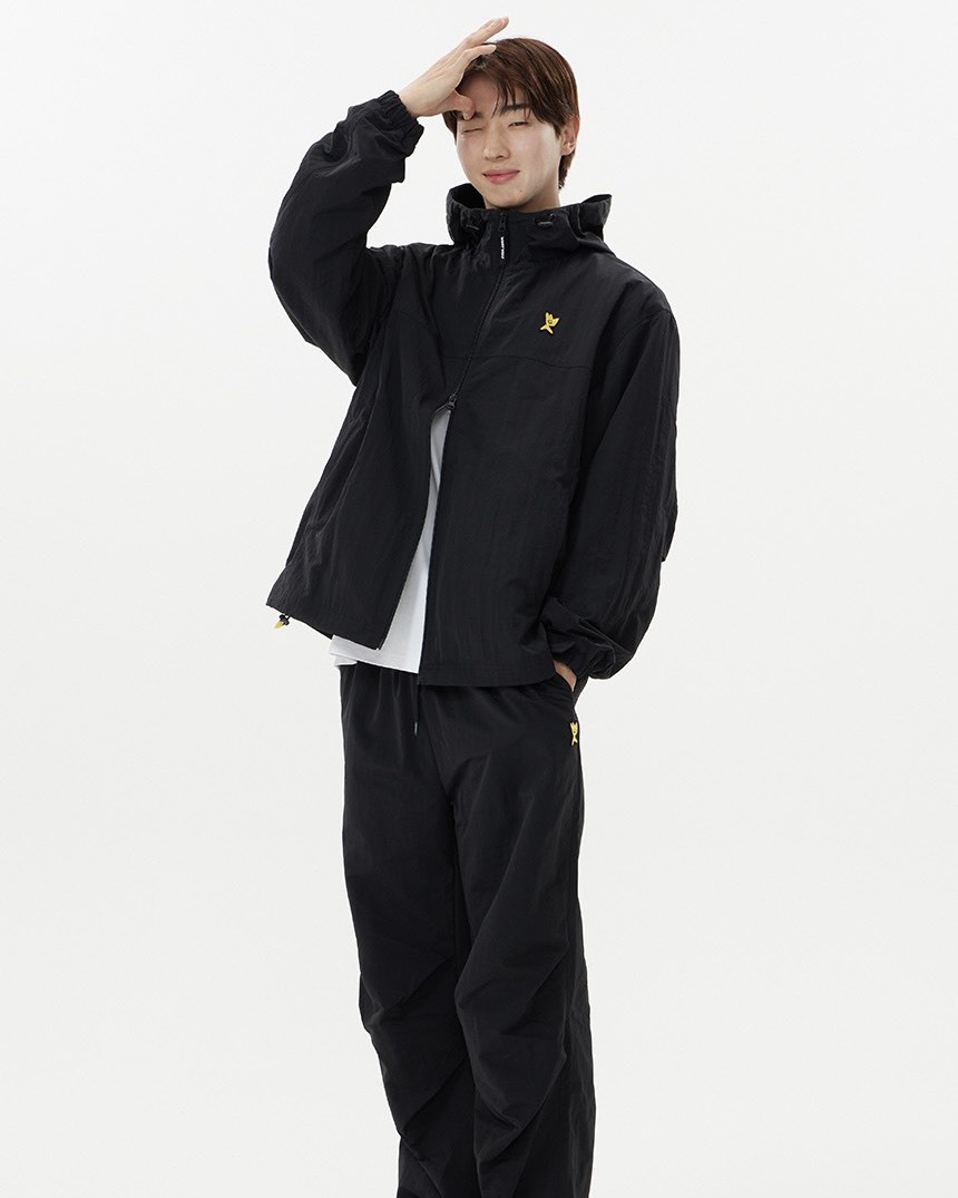 #韓國連線現貨 Wacky willy 防風 雙向拉鍊 尼龍連帽外套 兩色