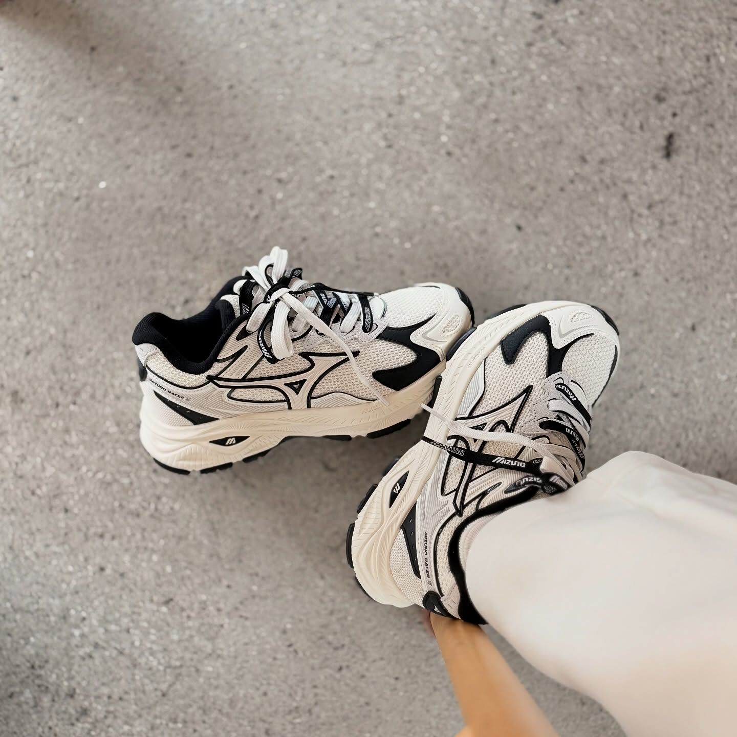 Mizuno Racer S 奶油黑 奶油白 miumui風 復古 慢跑鞋 D1GH253503