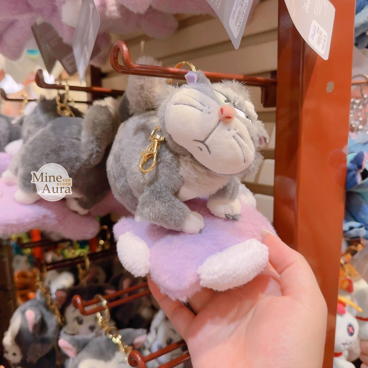 路西法 魯斯佛 Lucife 壞貓咪 趴趴 趴姿 睡顏 枕頭 造型 絨毛 鑰匙圈 吊飾 -香港迪士尼樂園