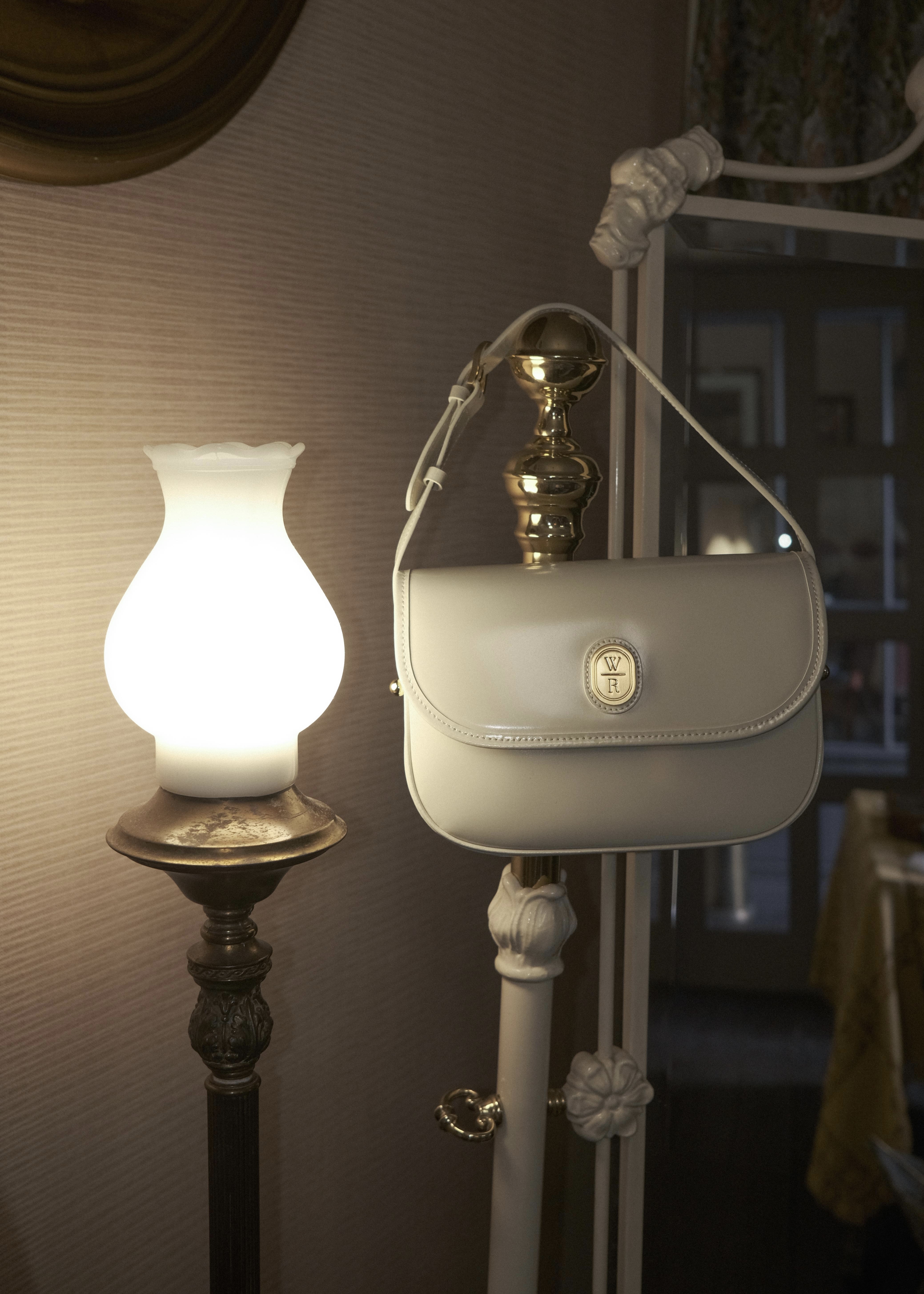 Alba Leather Bag - Pearl