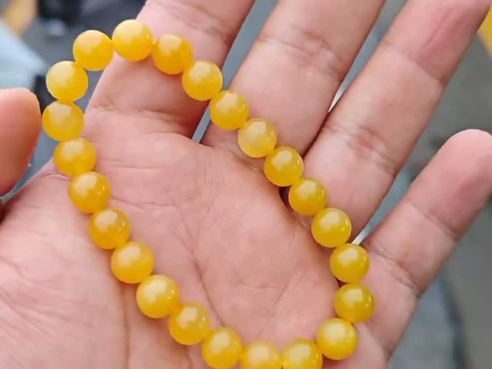 和田玉稀有特色黃口料手串,天然和田玉軟玉