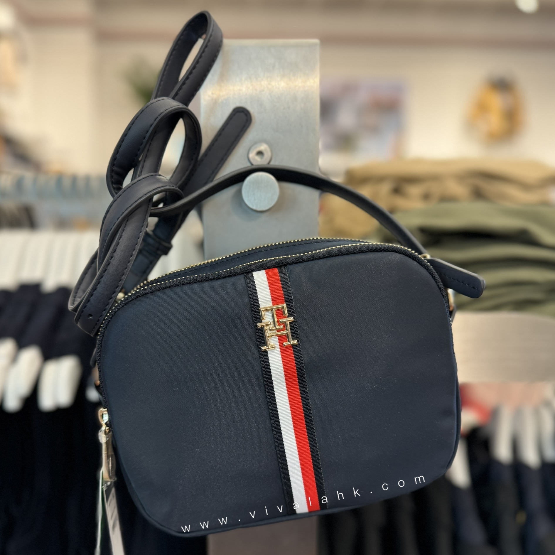 Tommy Hilfiger - 雙拉鍊尼龍斜孭袋