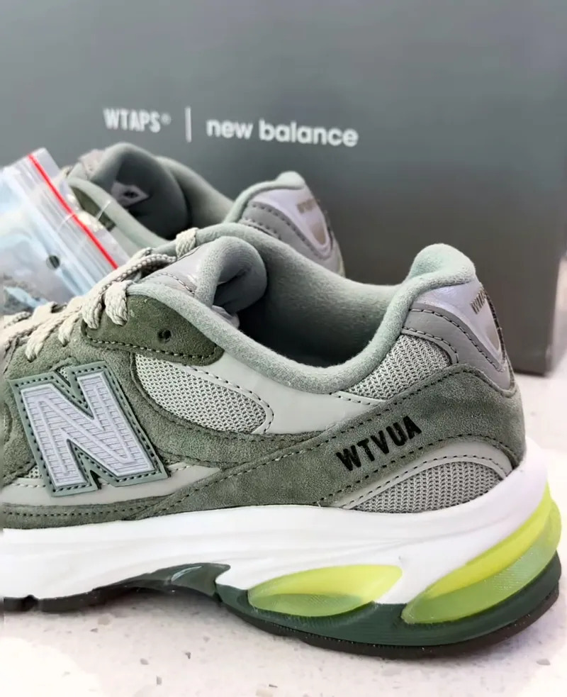 WTAPS x New Balance ABZORB 2010