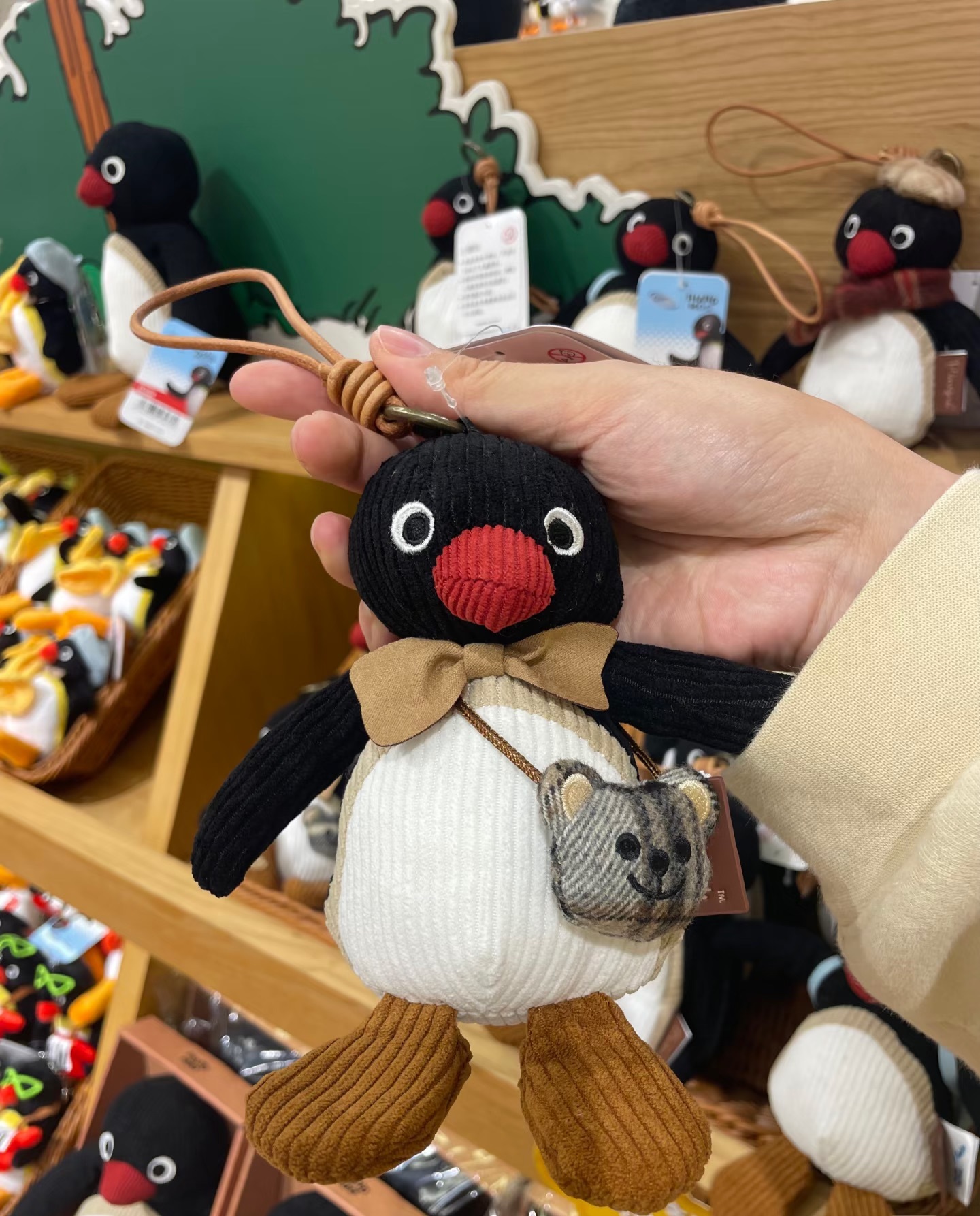 KTQ STORE ‧ Pingu 企鵝公仔 45周年限定秋季 燈芯絨吊飾