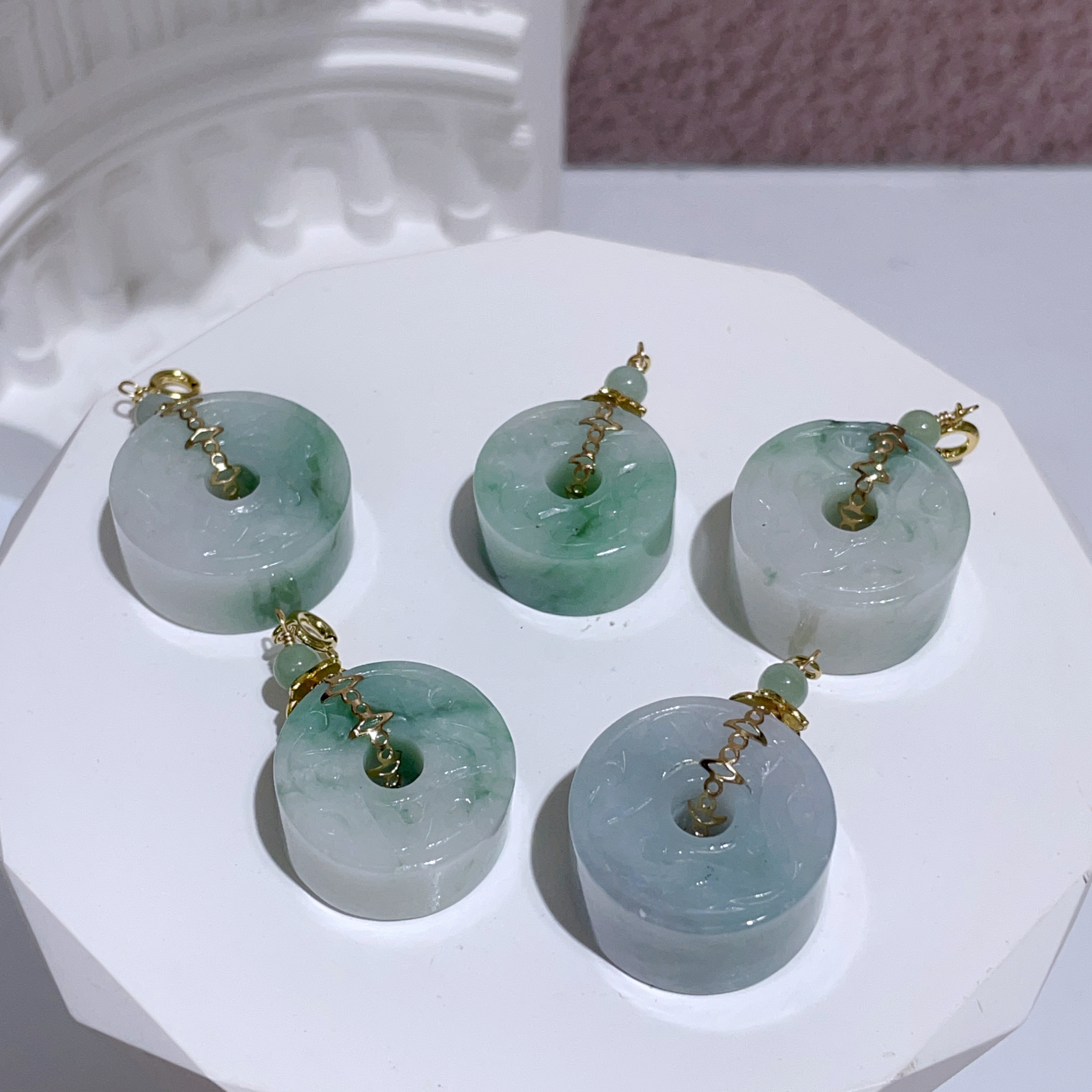 A貨緬甸翡翠厚版雕花平安扣