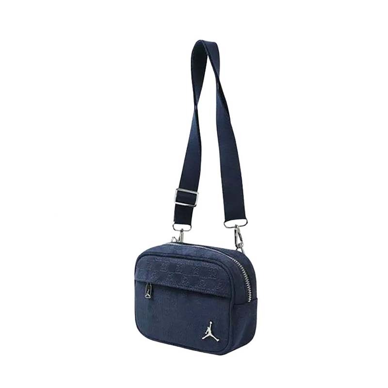 NIKE Jordan Monogram 海軍藍 肩背包 相機包 斜背 喬丹 IQ3210-410 [台灣現貨]