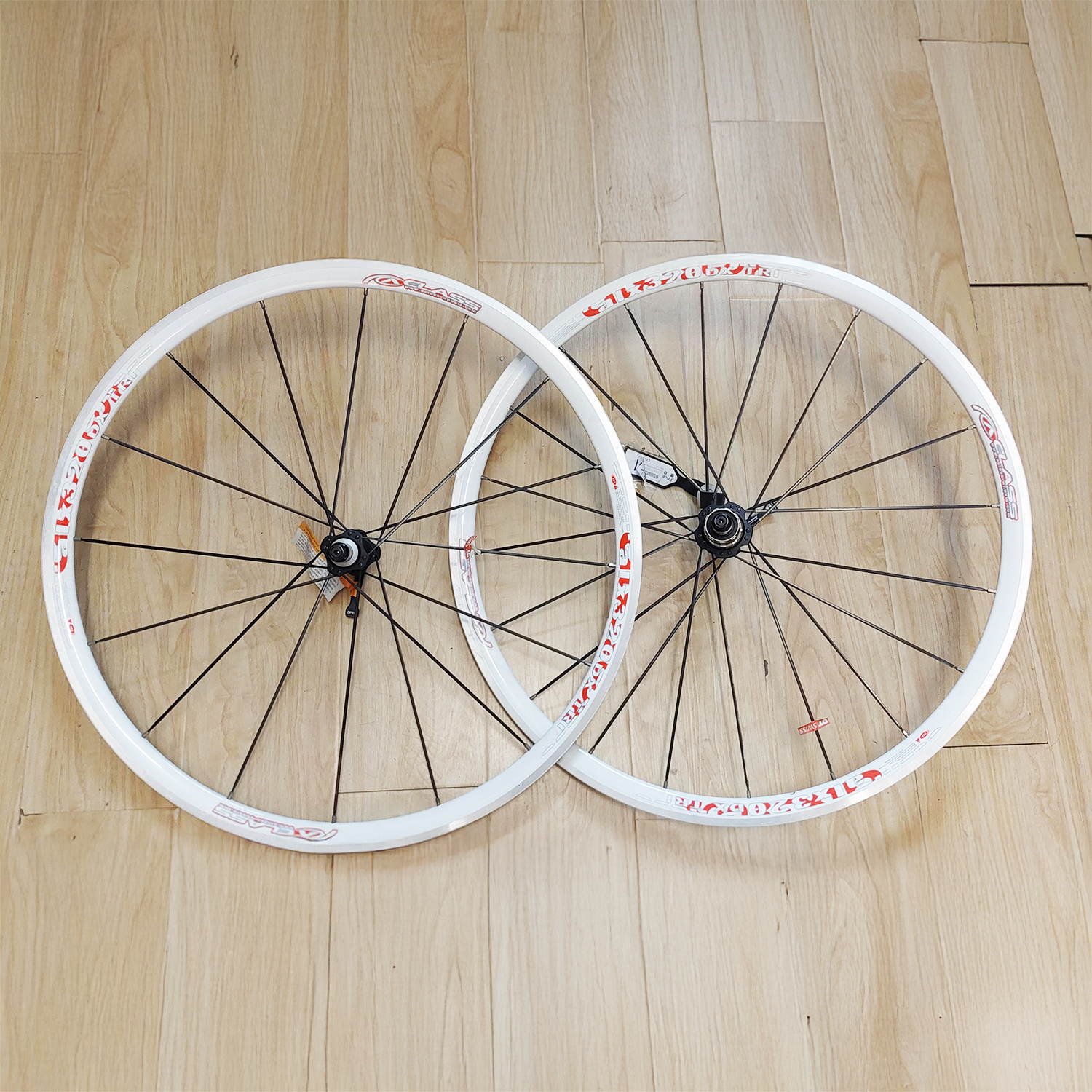 Used)A-class ALX 320DX TRI 650C Clincher Road Wheelset