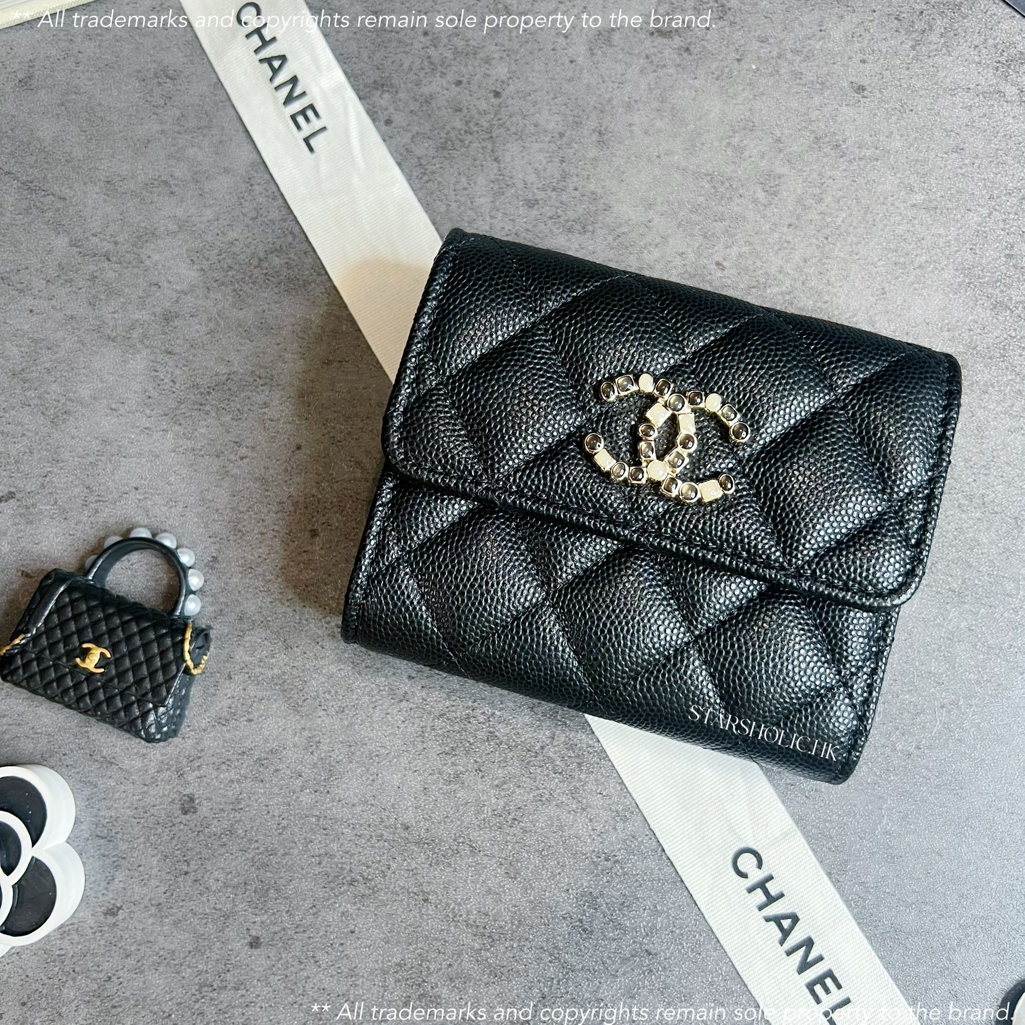 CHANEL Seasonal Short Wallet