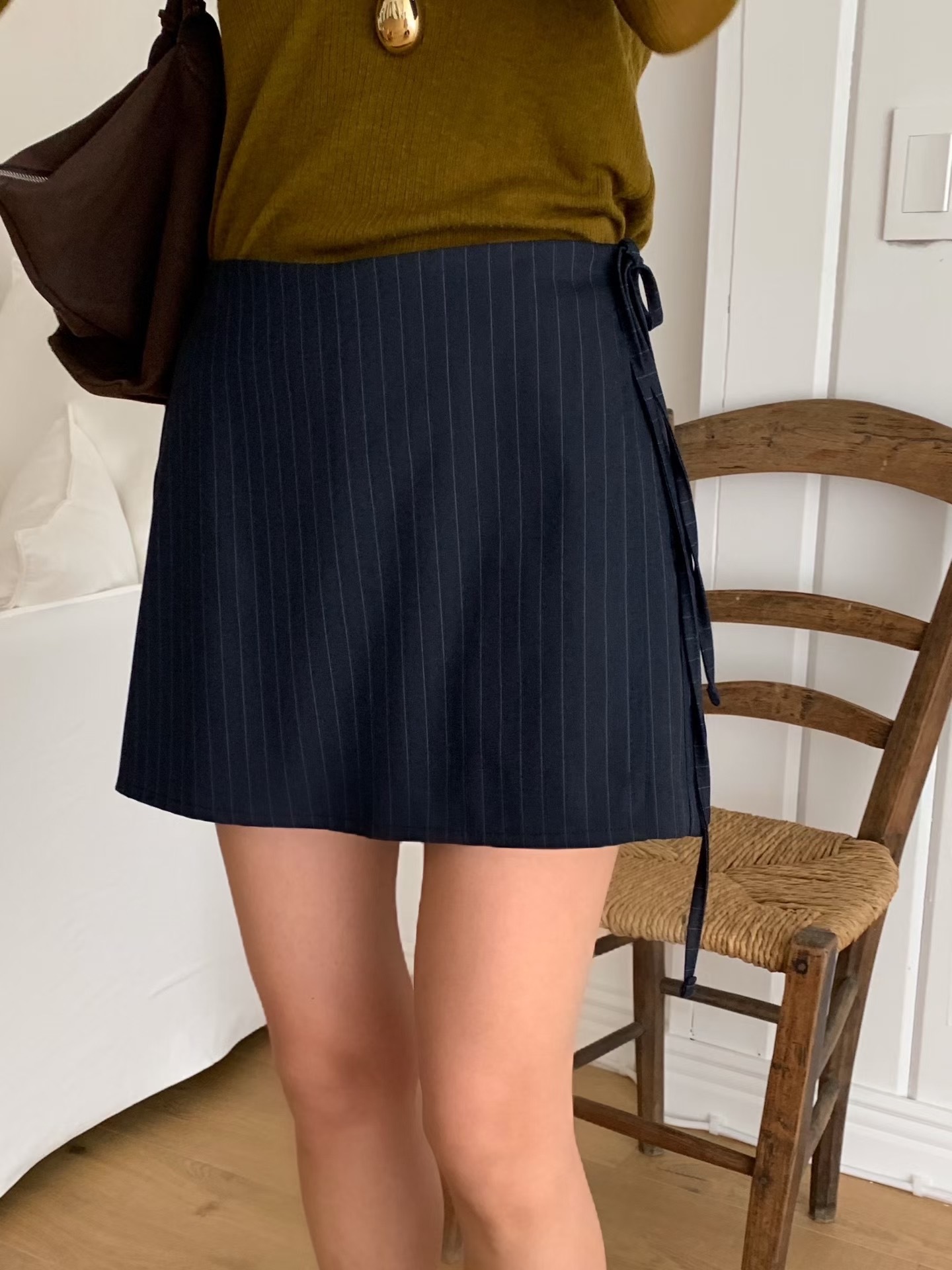 #228N566 經典開埸 安心側綁帶直間西裙褲