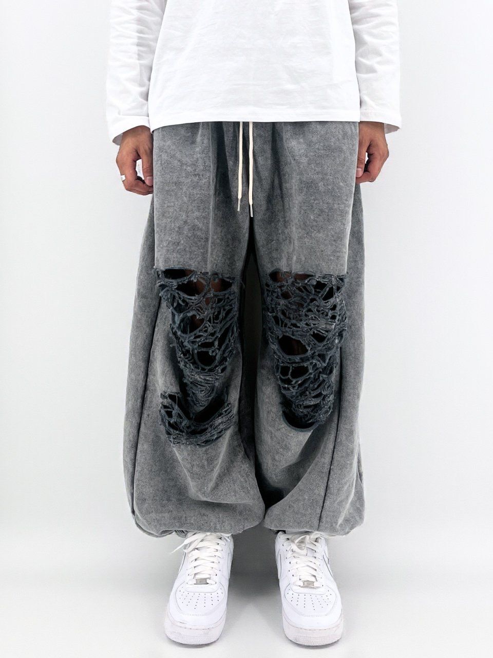 洗水破洞束腳運動褲 P3184