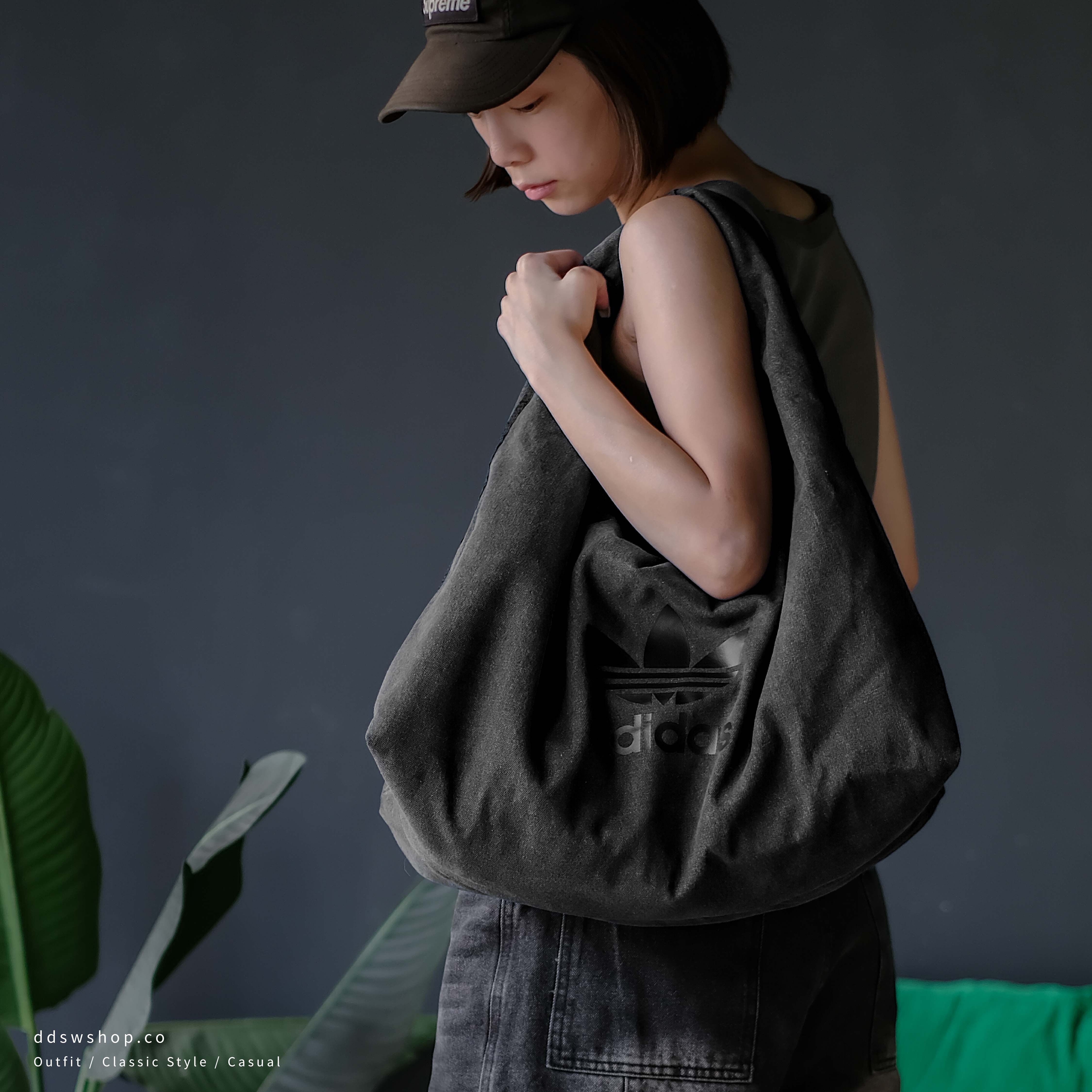 "現貨" Adidas Originals 大容量 水洗雲朵包 手提包 肩背包 兩色 單寧/黑灰