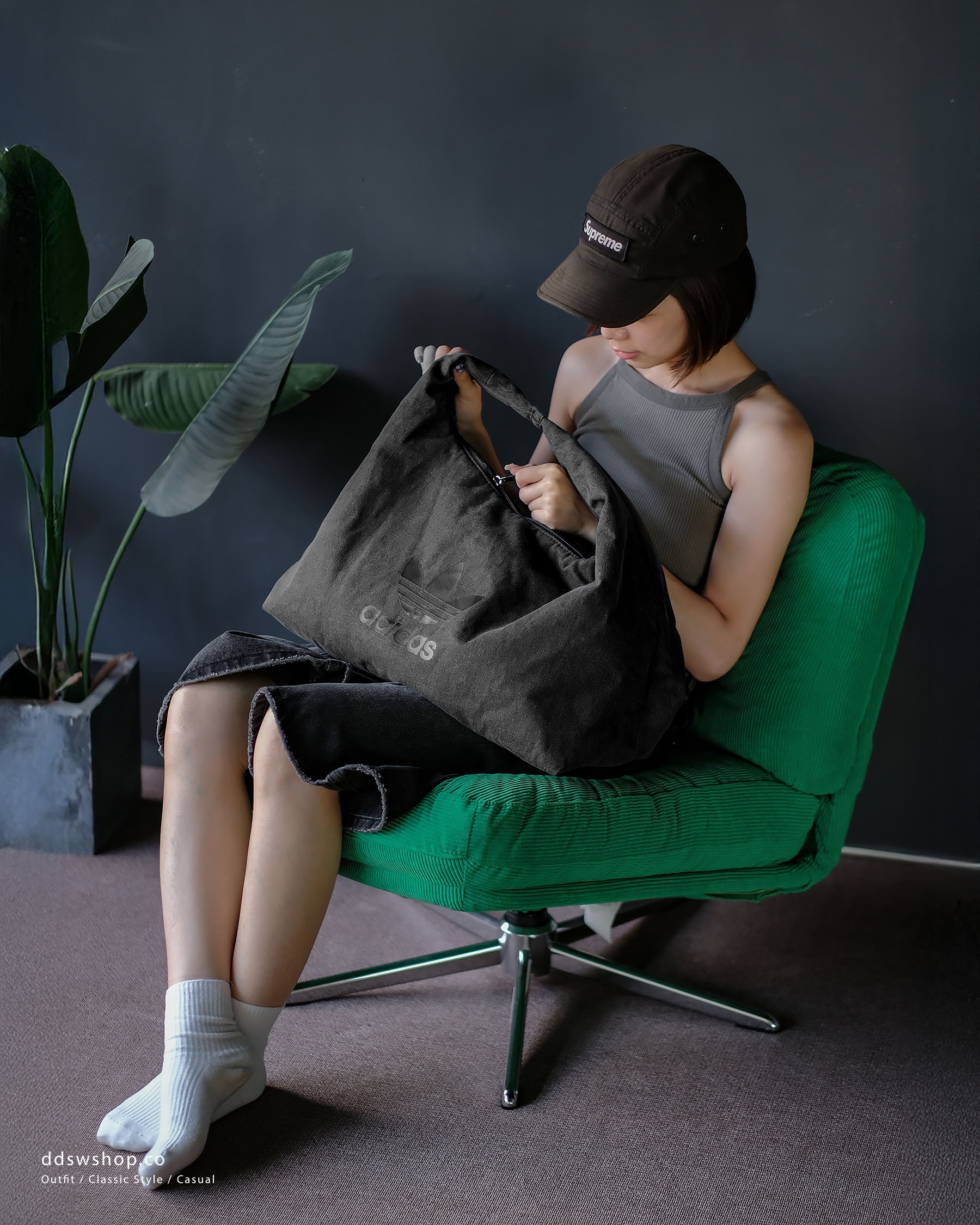 "現貨" Adidas Originals 大容量 水洗雲朵包 手提包 肩背包 兩色 單寧/黑灰