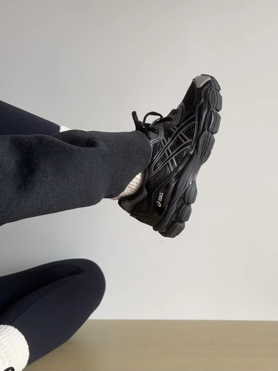 Kicki Yang Zhang X ASICS GEL-NYC 復古黑銀 灰銀 黑灰 男鞋 1203A571-001 / 現貨