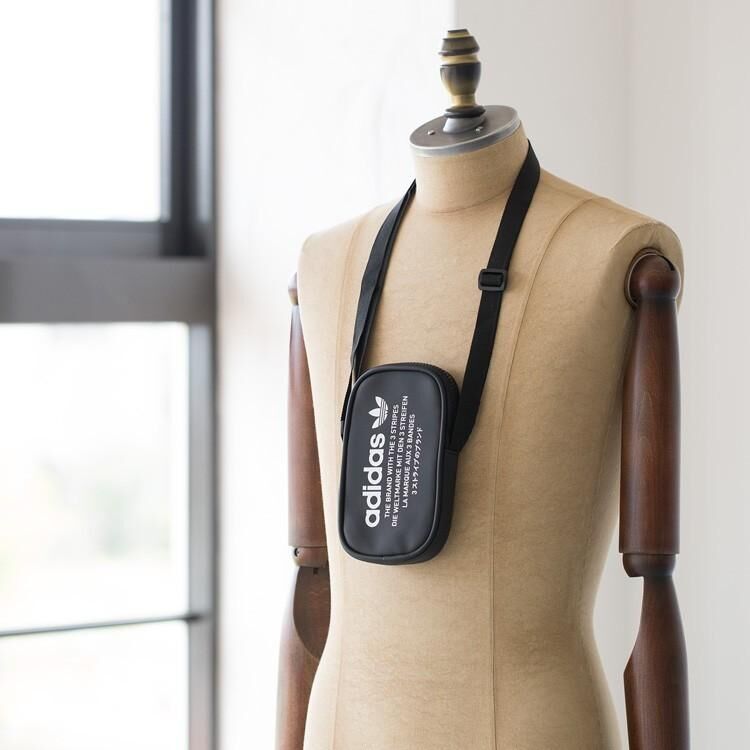 愛迪達 Originals NMD 手拿包／斜背包（日本設計 越南製造）