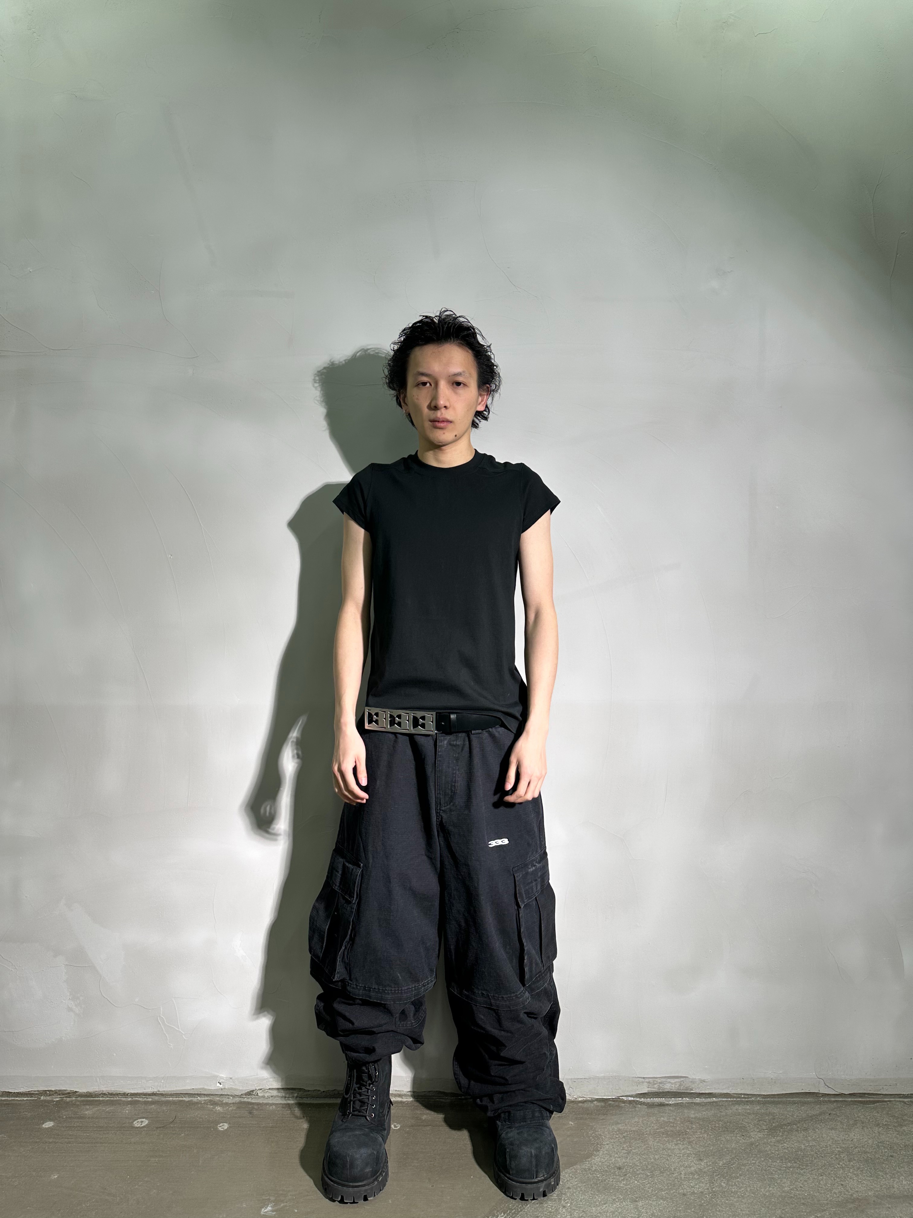 PCCVISION 3MAN0N contrasting color embroidery black and white round neck slim fit short sleeve T