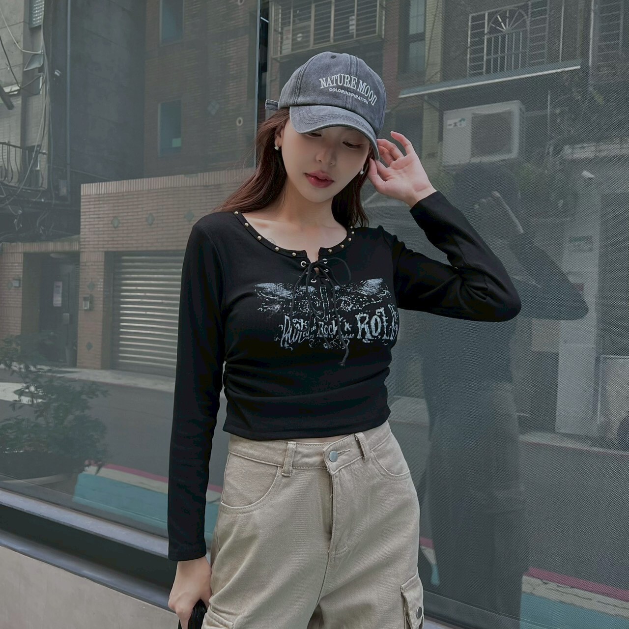 鉚釘復古壓印上衣/三色