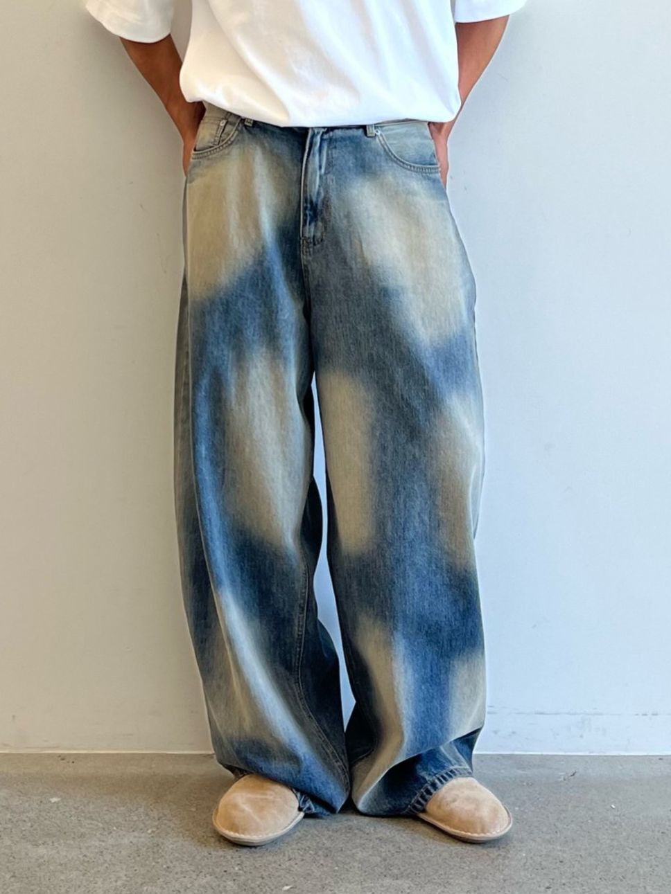 洗水鬆身牛仔褲 HOWELL-066P