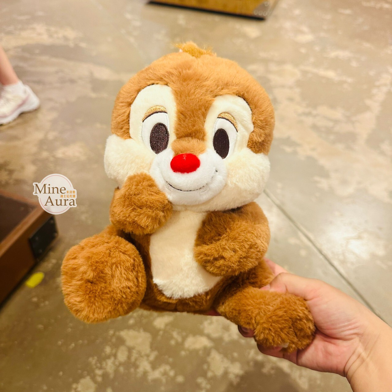 害羞 紅鼻 蒂蒂 Dale 互動式 可搖擺 臉紅紅 設計 娃娃 玩偶 奇奇蒂蒂 Chip 'n Dale -上海迪士尼樂園