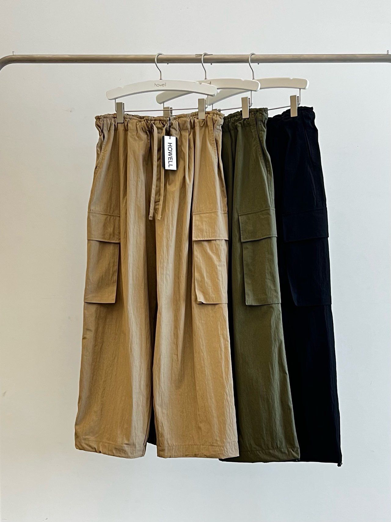 淨色可束腳工裝鬆身褲 HOWELL-079P