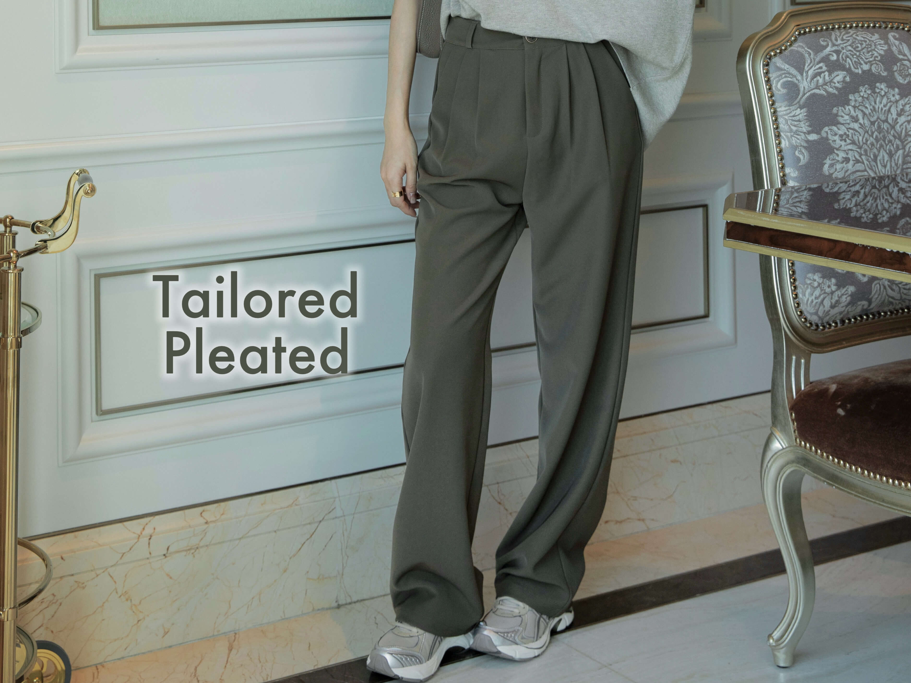 Tailored Pleated Straight Leg Pants_PT2411L051