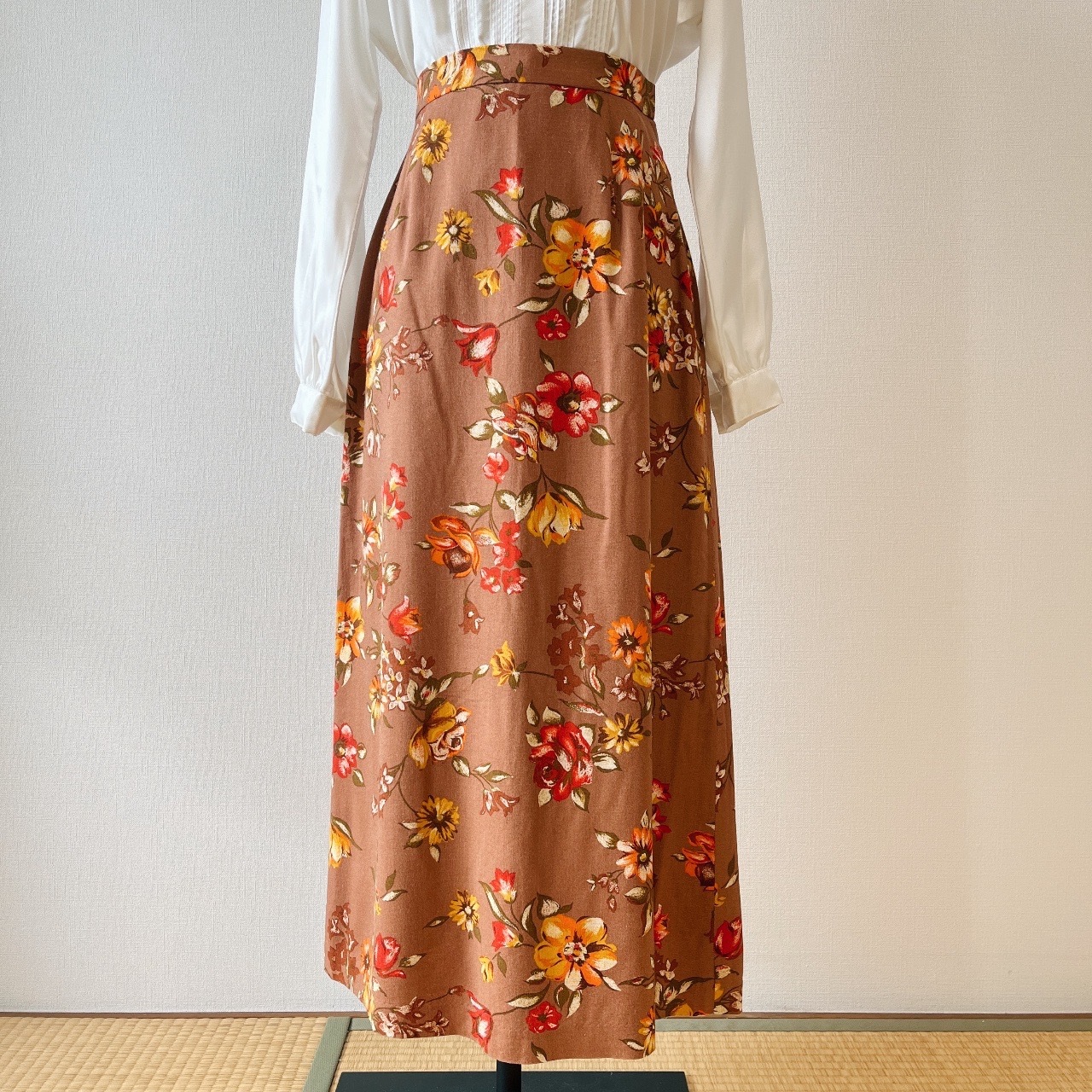 KEITH橘啡色溫暖大花半裙