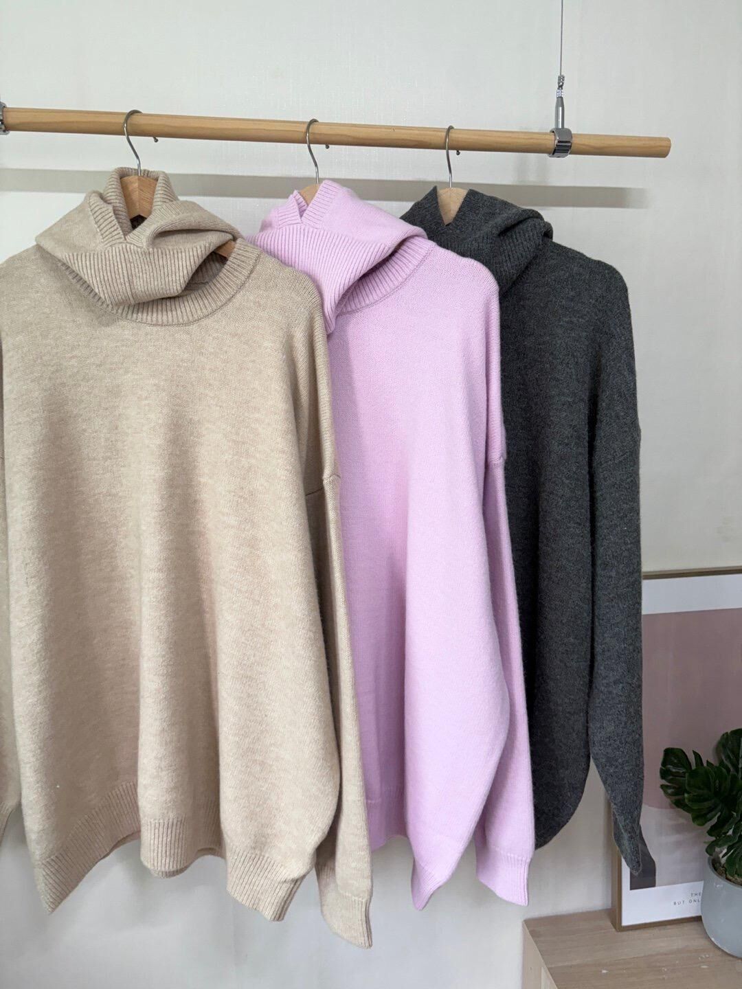 淨色圓領針織衫(連帽) MB-018T