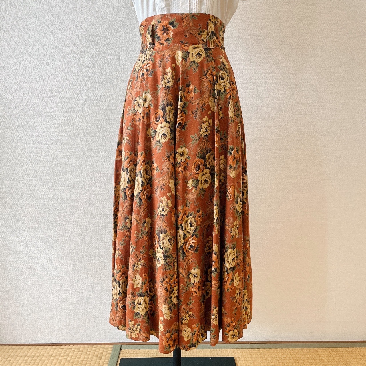 日本製啡色乾燥花高腰羊毛半裙