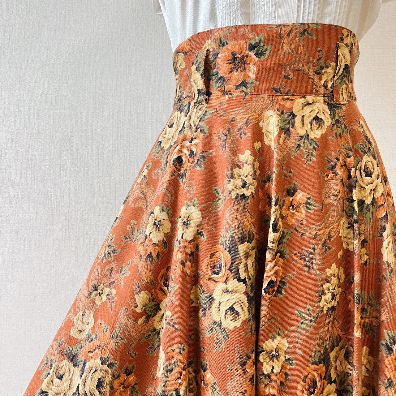 日本製啡色乾燥花高腰羊毛半裙