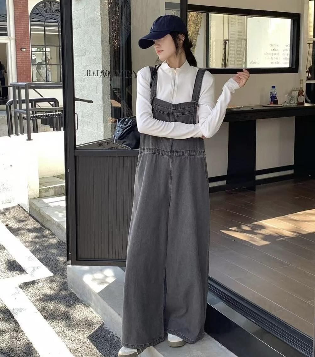 【休閒百搭的雙口袋造型牛仔連身寬褲】(現貨)