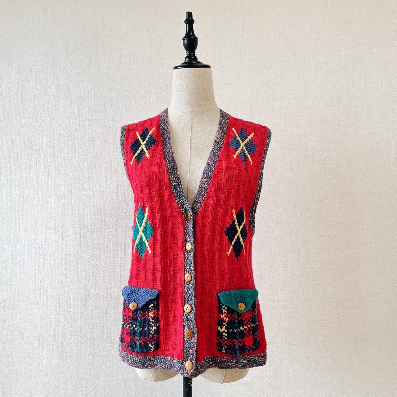 Portraits童趣感菱形格紋背心毛衣