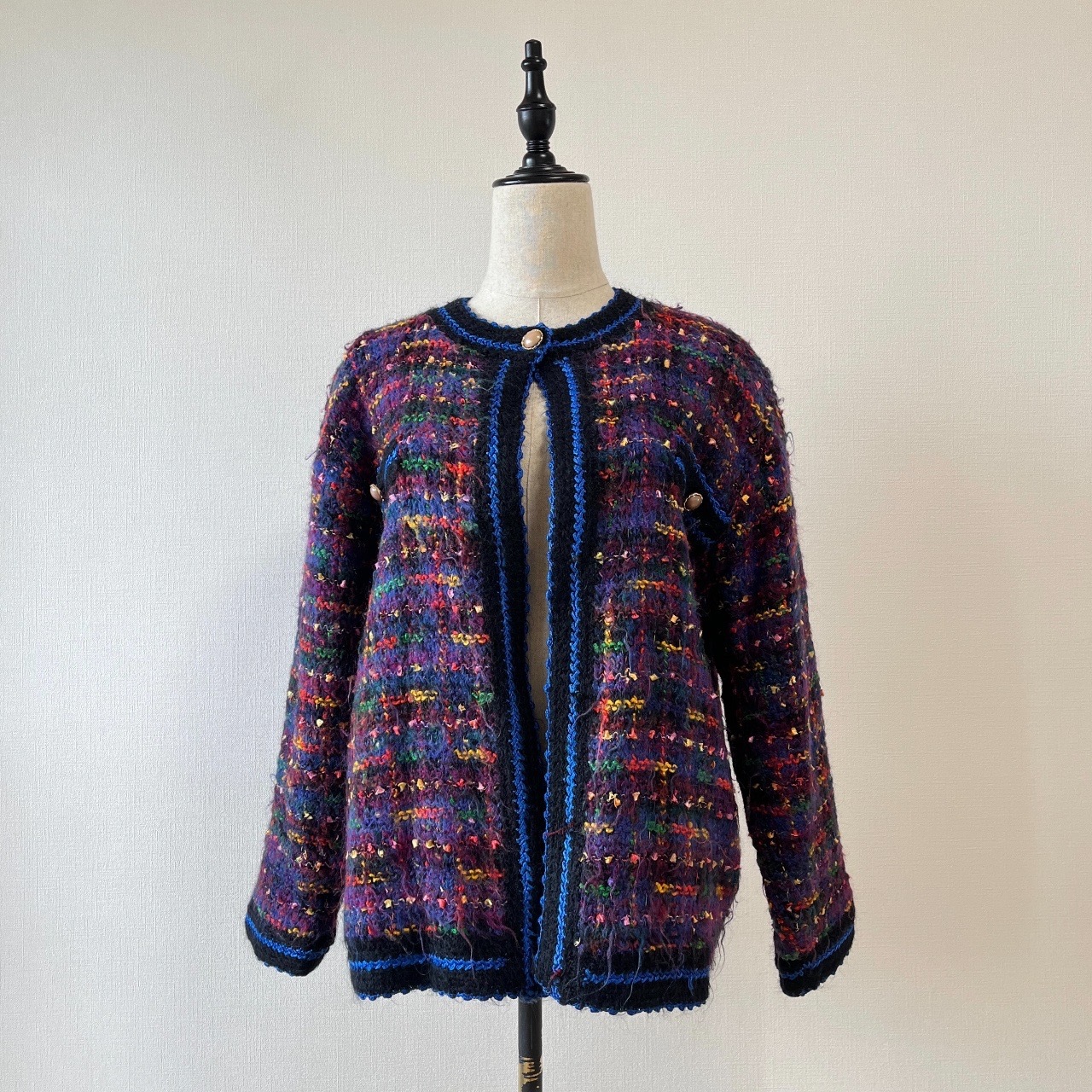 彩色派對圓領毛衣外套