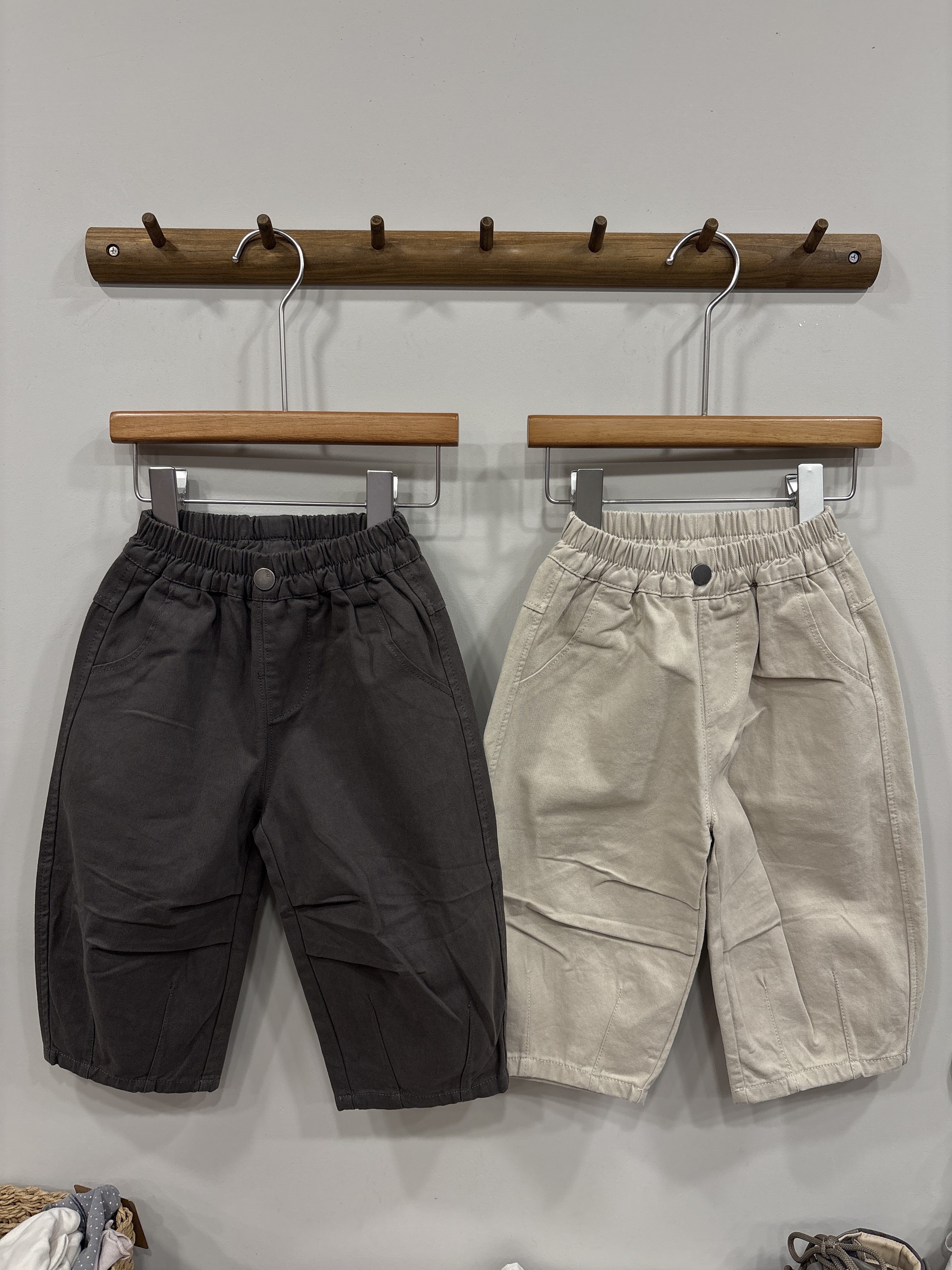 A03071帥氣百搭休閒褲