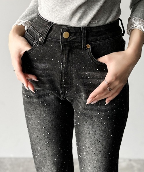 日本🇯🇵連線 Mily Bilet 閃亮亮鑲鑽牛仔喇叭褲 喇叭褲 牛仔褲 寶石 鑽石 復古 作舊 3色(任買兩件711免運)/預購