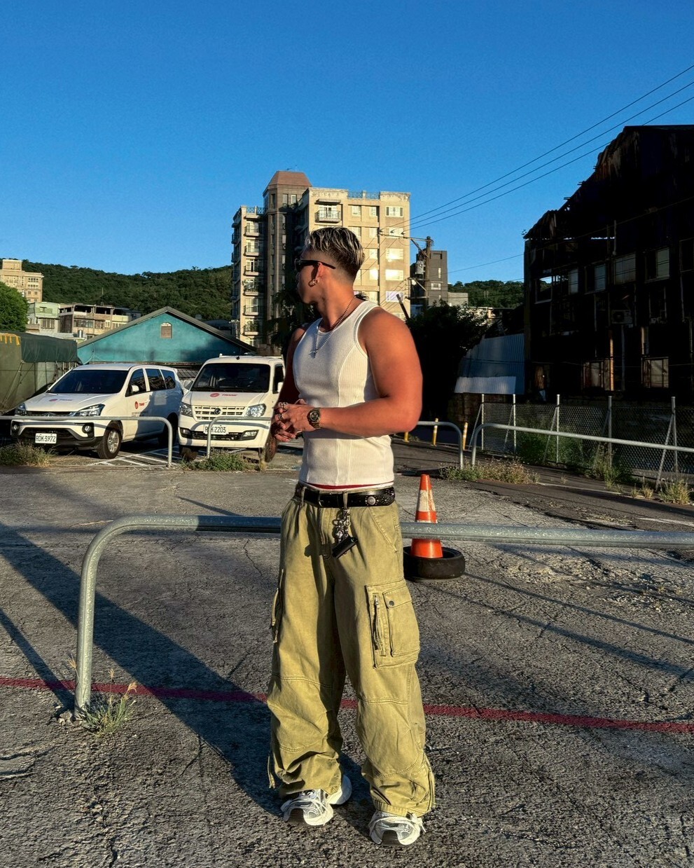 《K》拉鍊口袋復古軍裝褲