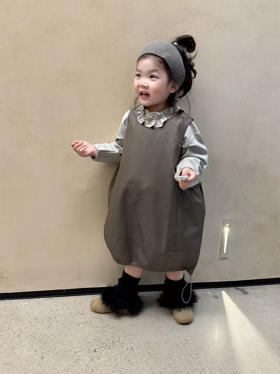 灰綠工裝泡泡裙