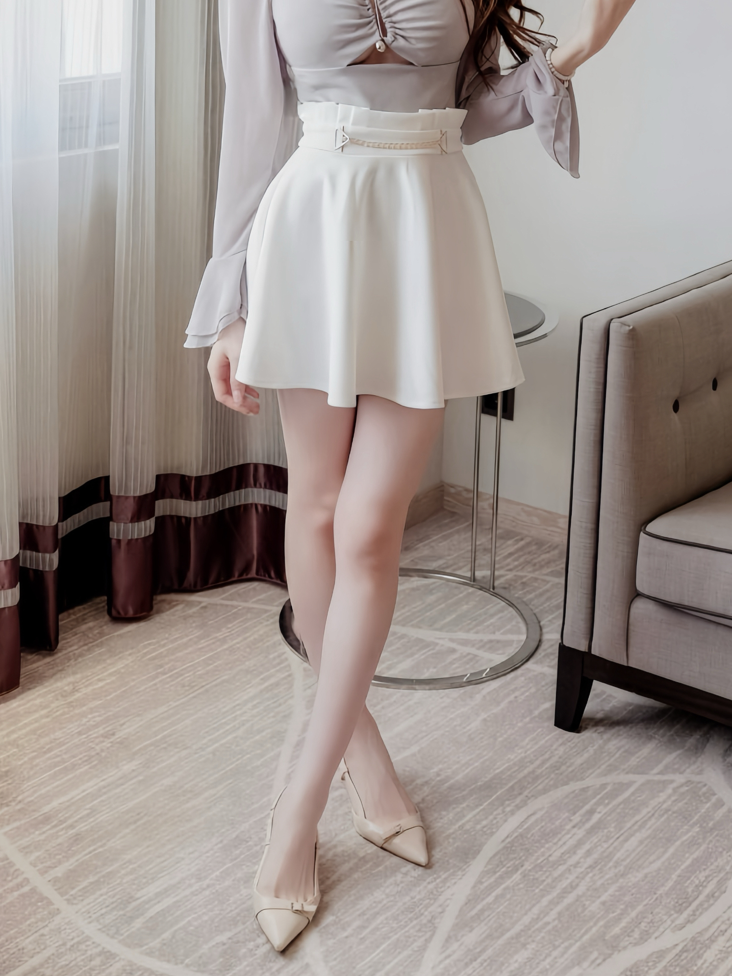 🤍氣質三角金鍊傘擺短裙（白色均碼）