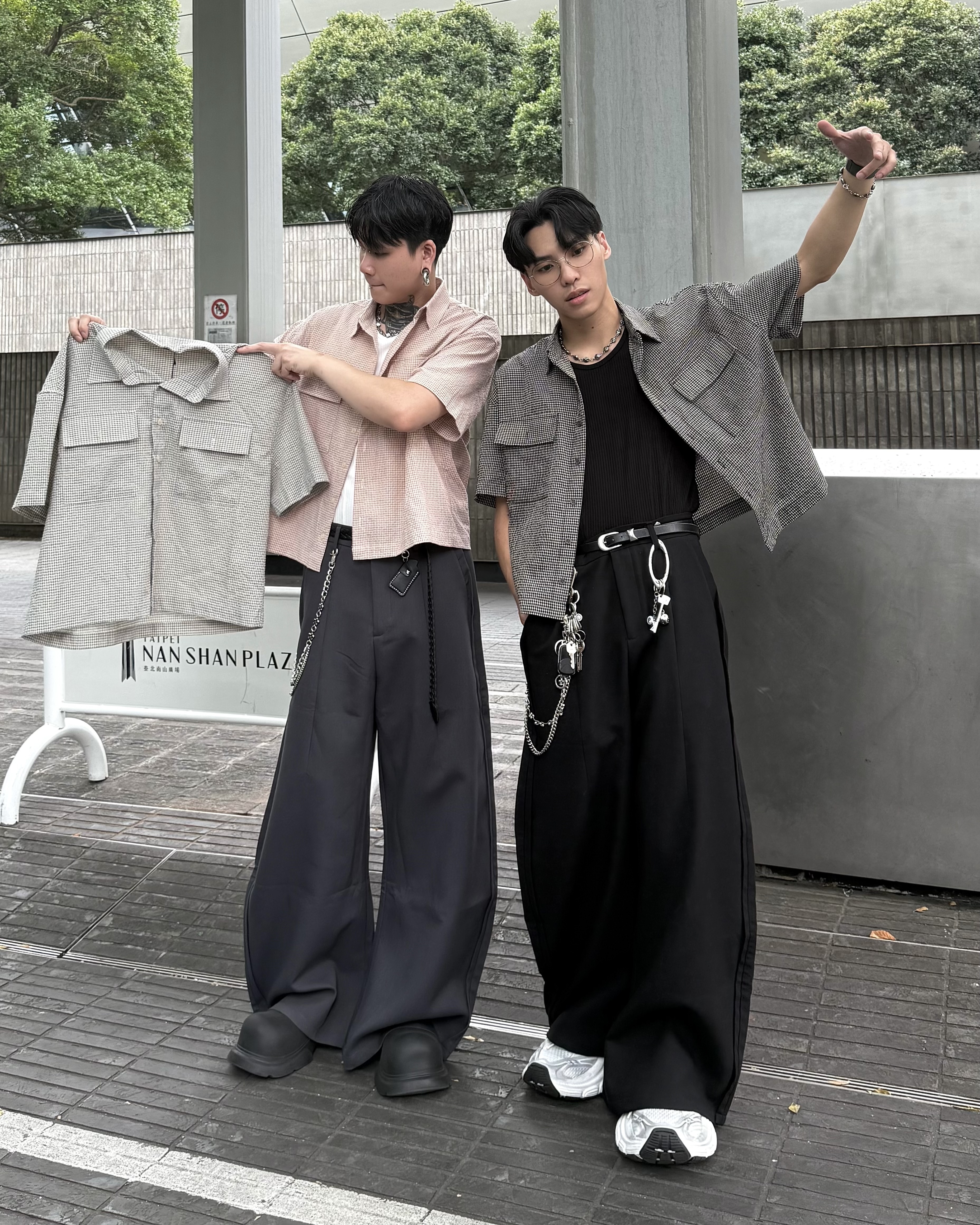 𝐇·𝐓·𝐒 韓國 BOXY 藝術美學 寬短 立體格子 雙口袋 短袖 襯衫