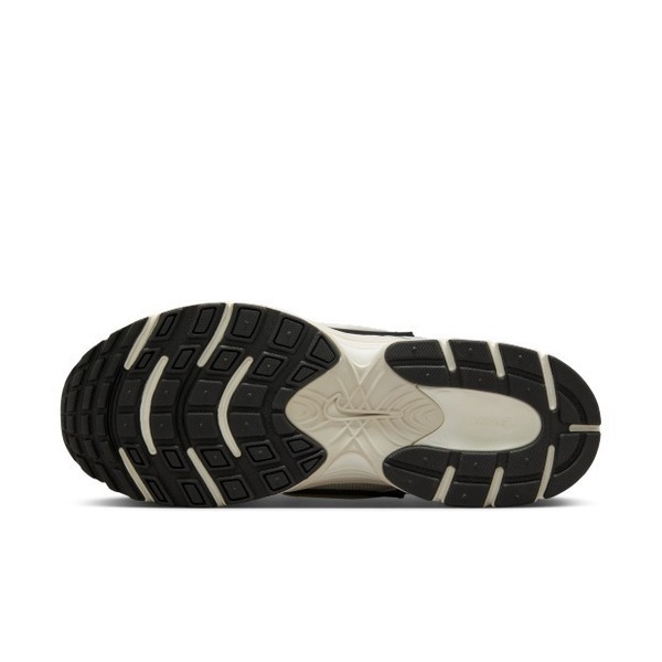 Nike 耐吉 W V5 RNR HQ7901-104 女 運動休閒鞋 復古鞋 緩震 舒適 白銀 淺奶茶