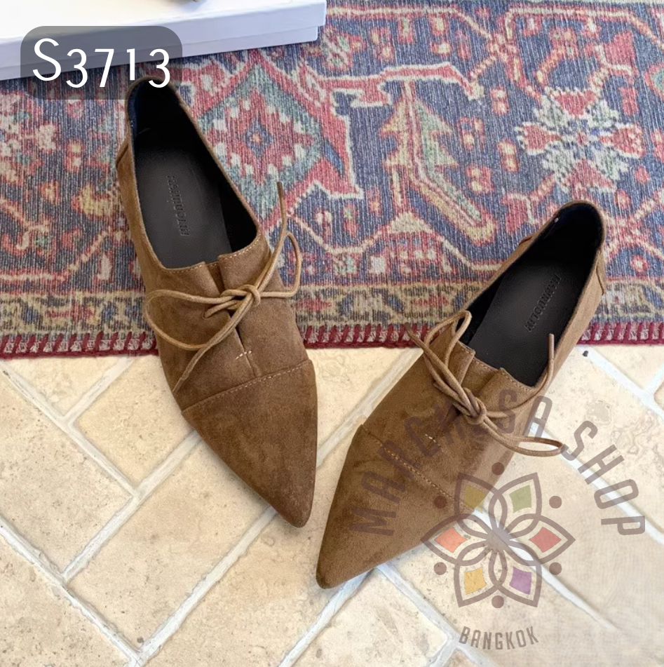 S3713 - 牛猄皮英倫小結尖頭低踭鞋