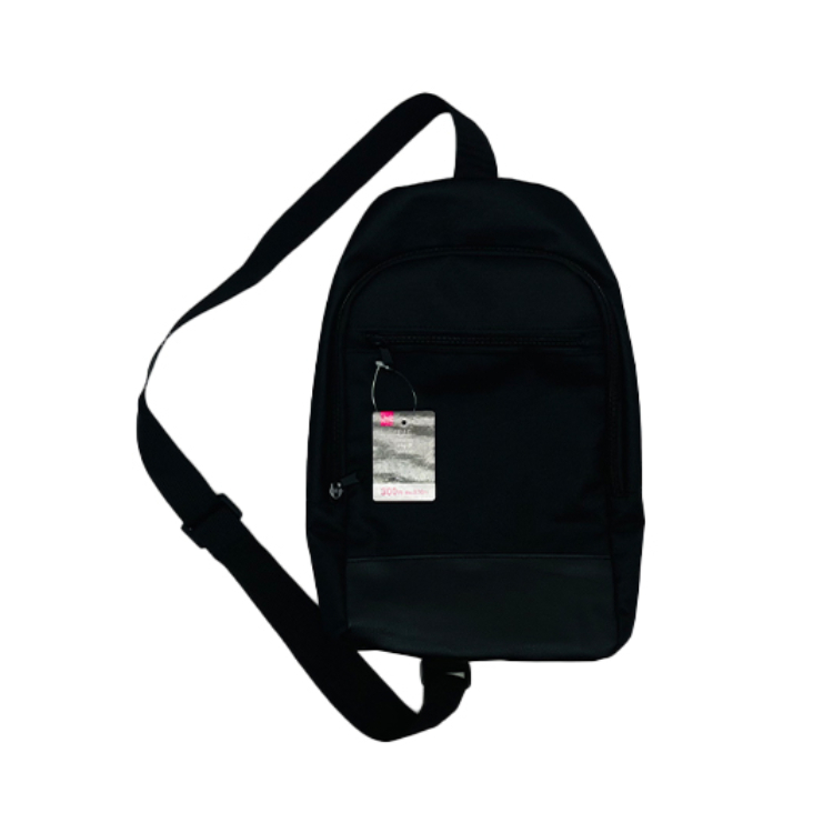 斜背包/19×36×6cm