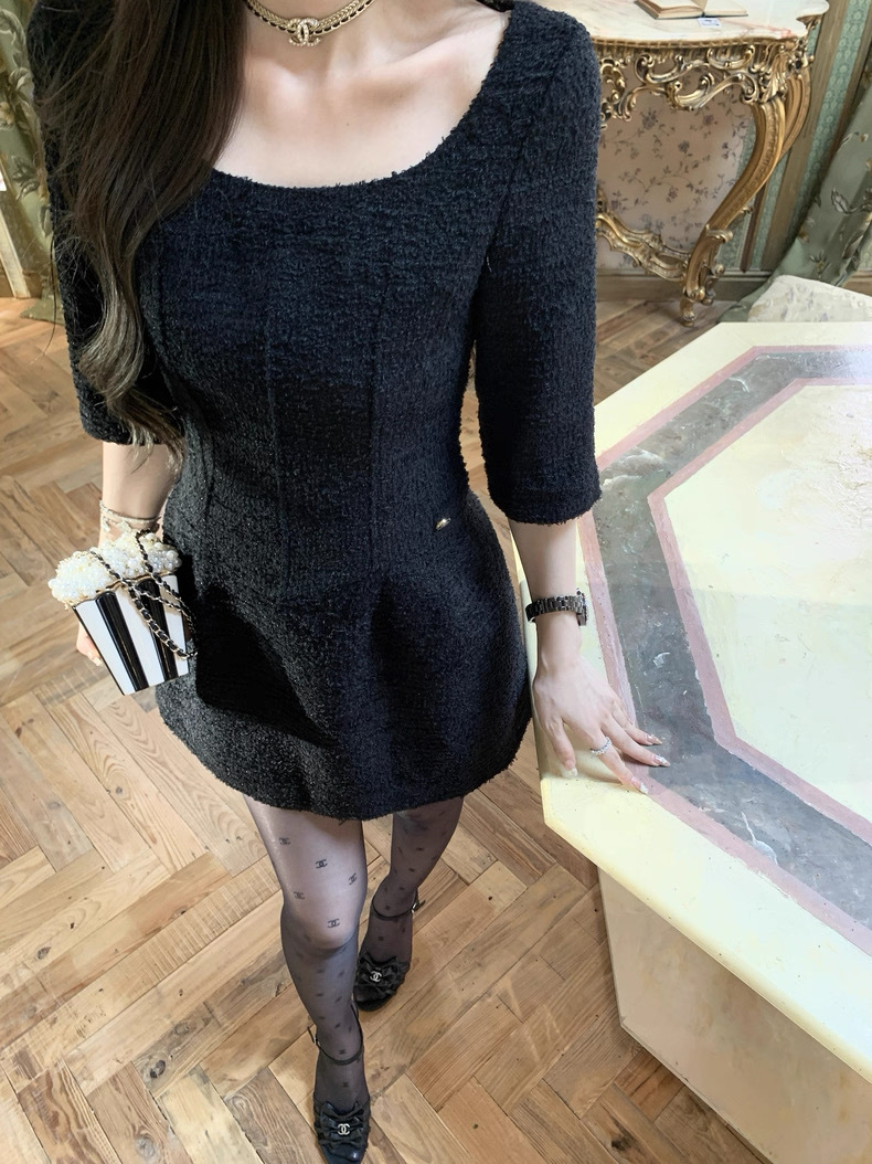 設計師家大圓領香風毛呢馬甲感洋裝