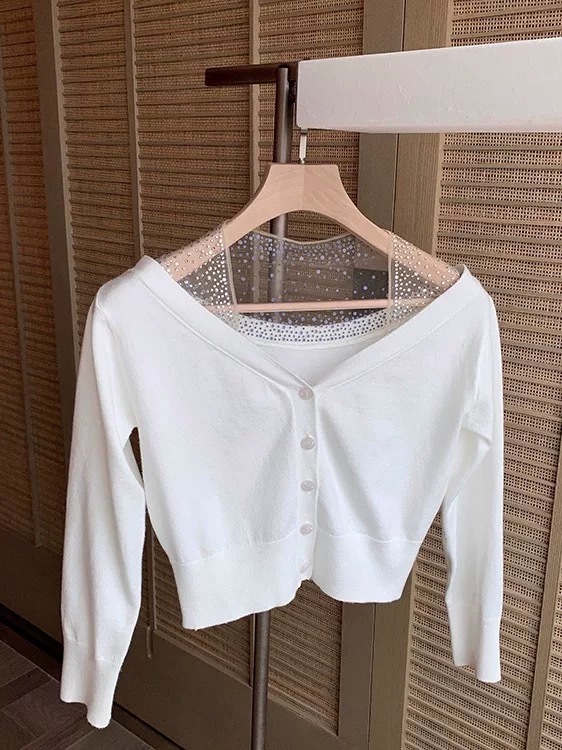 燙鑽網紗拼接針織上衣