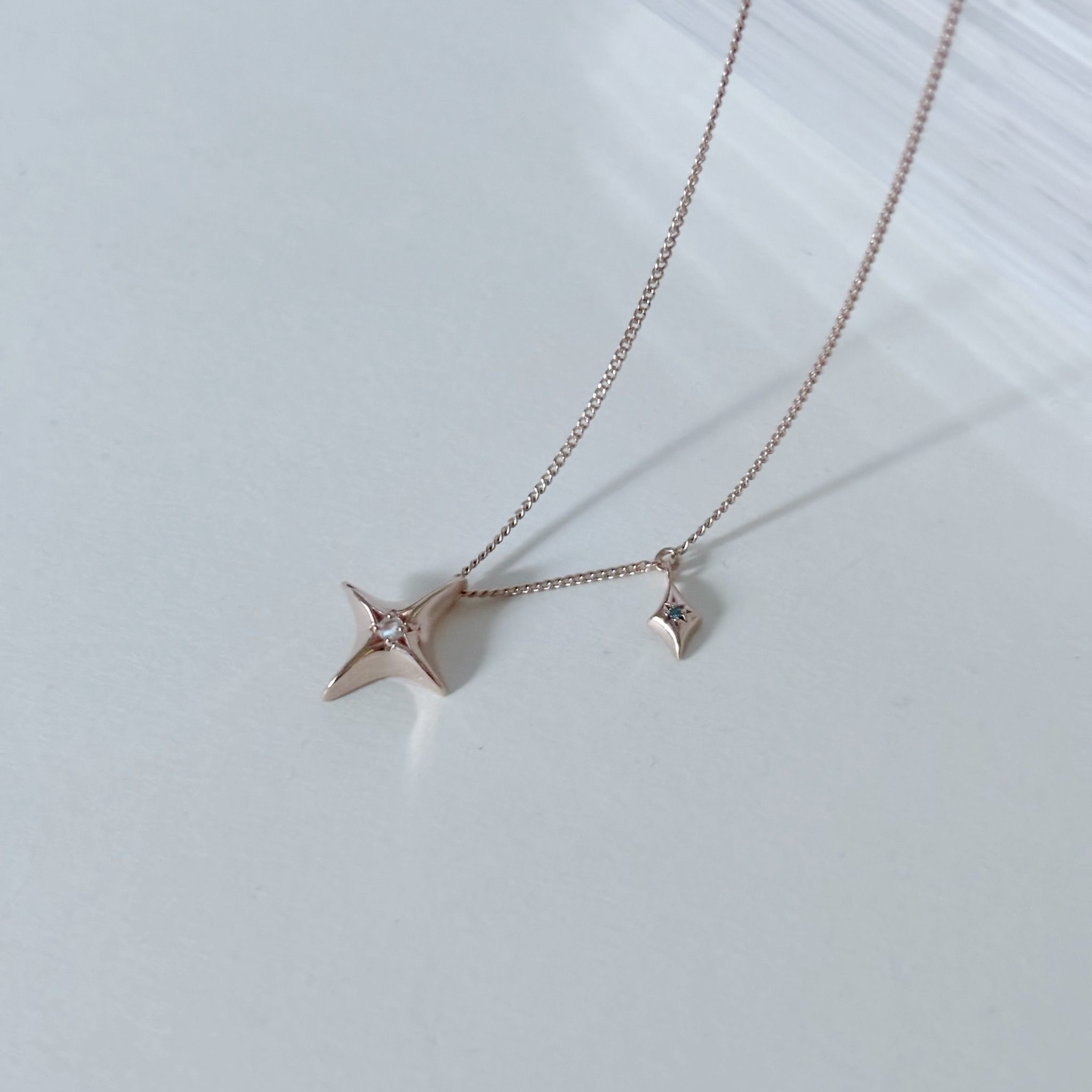 Aster月光石藍鑽項鍊