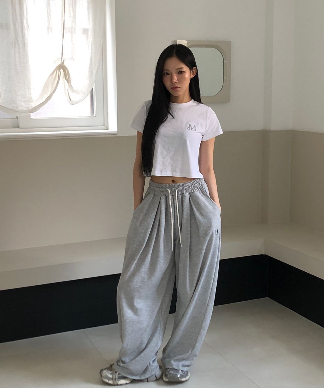 韓國限定🇰🇷 MUCENT SIGNATURE FOUR PINTUCK WIDE SWEAT PANTS 抽繩棉褲 寬褲 闊腿褲 長褲 落地褲 / 預購