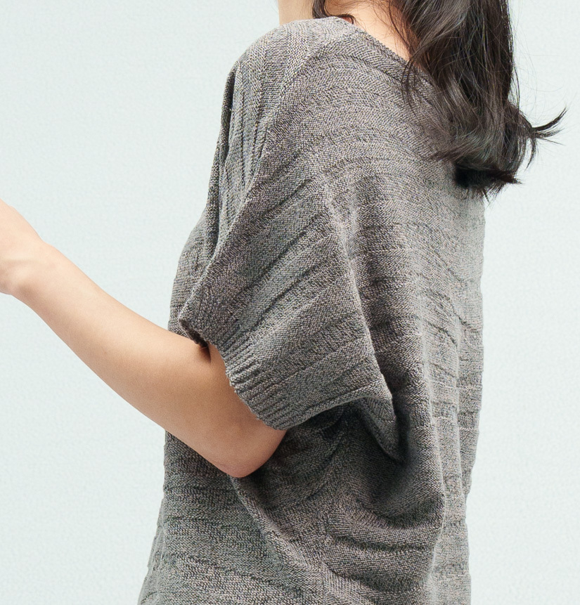 連袖修身版型針織衫