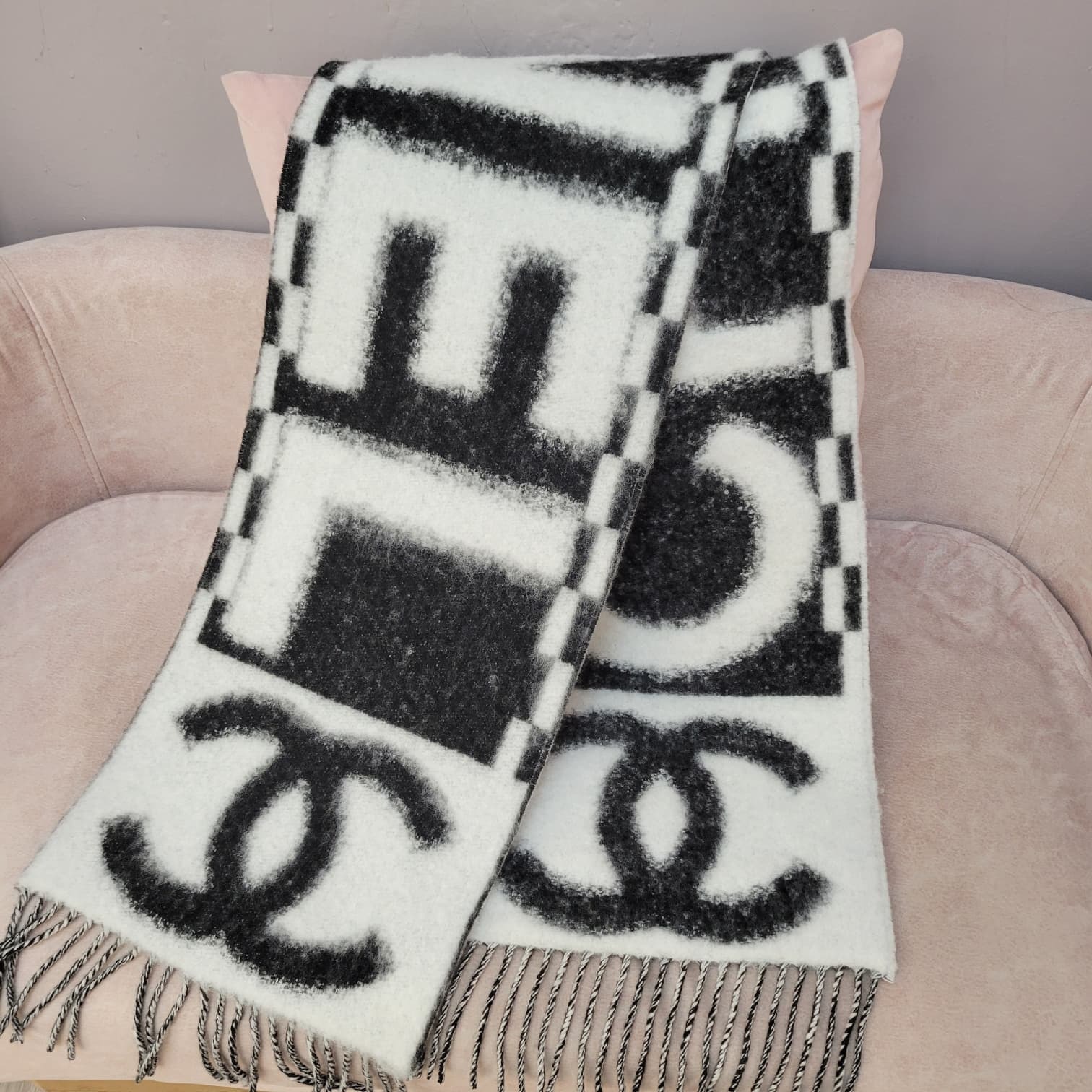 CHANEL AAB478 25K SCARF BLACK WHITE 160x25cm 頸巾 圍巾
